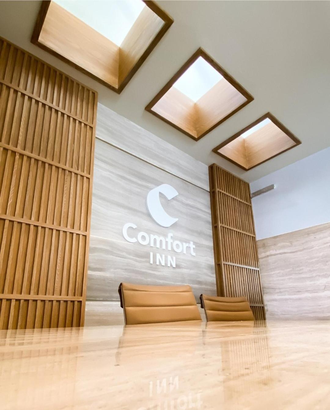 Comfort Inn Tampico Exterior photo